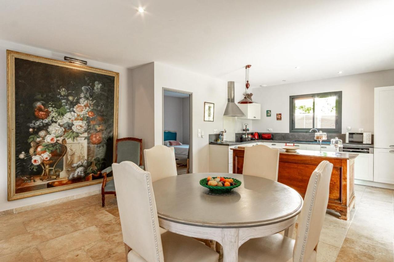 La Verdière - Contemporary house with garden&private pool LʼIsle-sur-la-Sorgue Extérieur photo